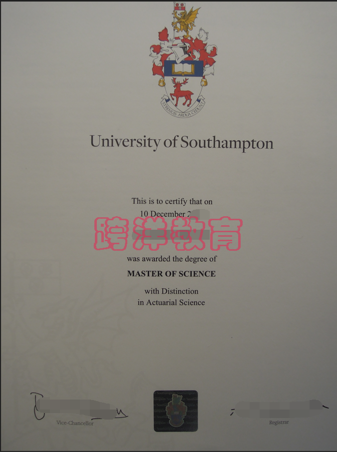 南安普顿大学毕业证样本.png