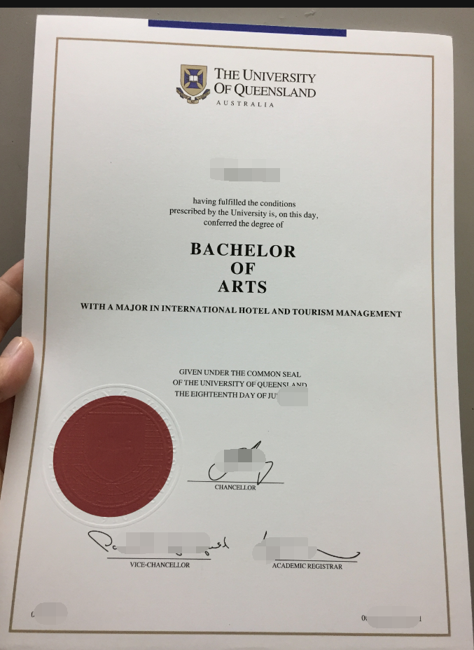 昆士兰大学C.png